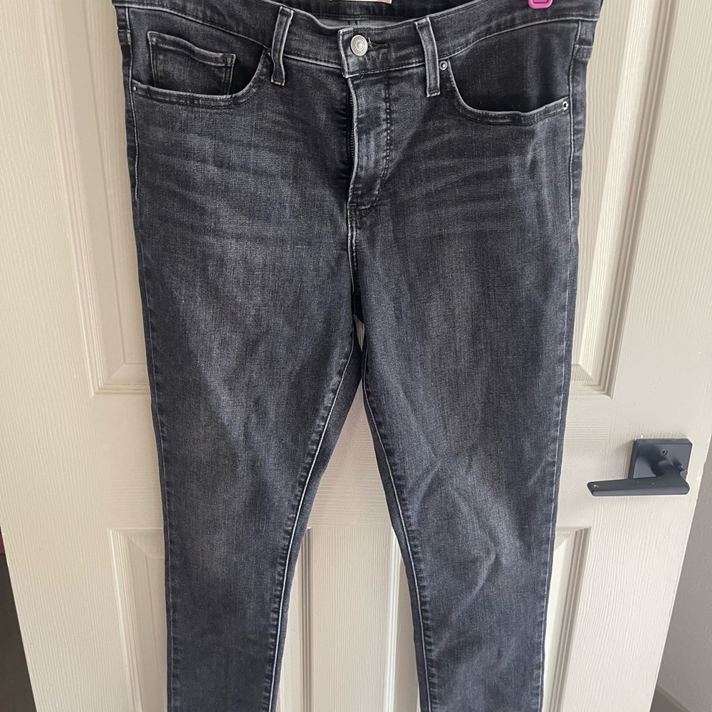Levi Strauss Women's Skinny Black Jeans
